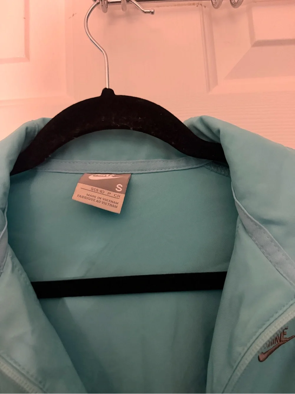 Nike Women’s Mint Blue Full-Zip Bomber Jacket